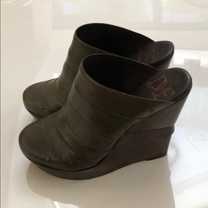 Never worn Diane Von Furstenburg clog wedges
